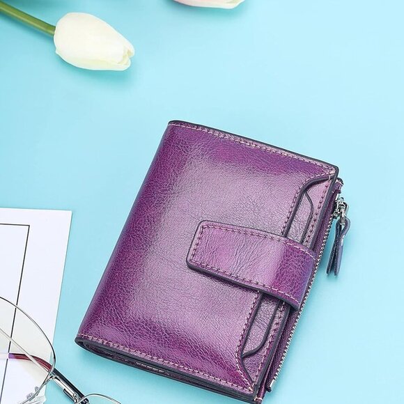Small Compact Women Wallet RFID Blocking Leather Bifold Purse with ID Windows - Picture 6 of 6